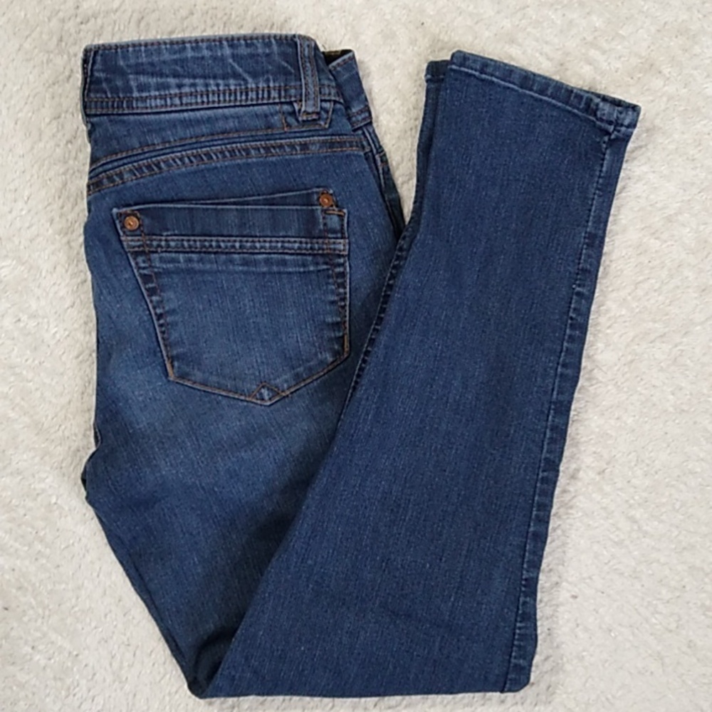 Democracy Ab Technology Jeans size 4 Distressed